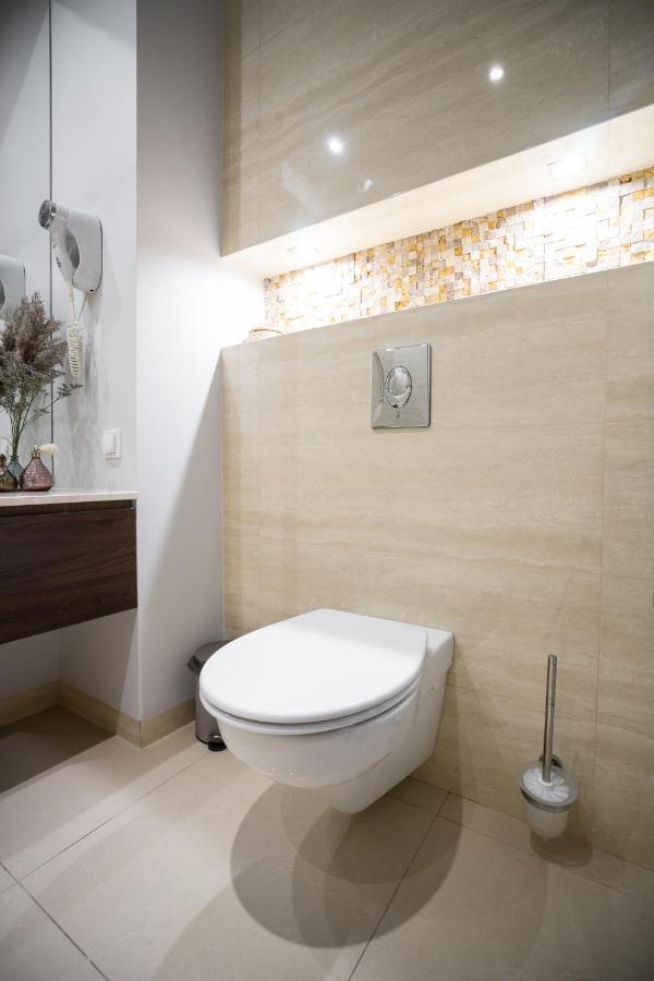Oomph Warsaw Central Luxurious Air-Conditioned Apartment With Balcony Εξωτερικό φωτογραφία
