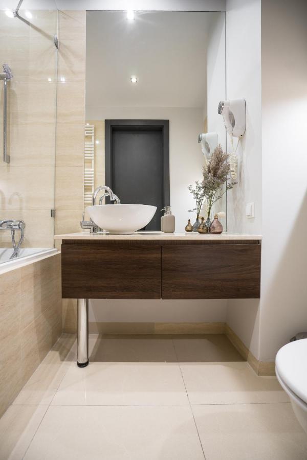Oomph Warsaw Central Luxurious Air-Conditioned Apartment With Balcony Εξωτερικό φωτογραφία